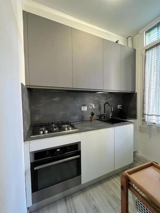 Appartement In Zona Bocconi